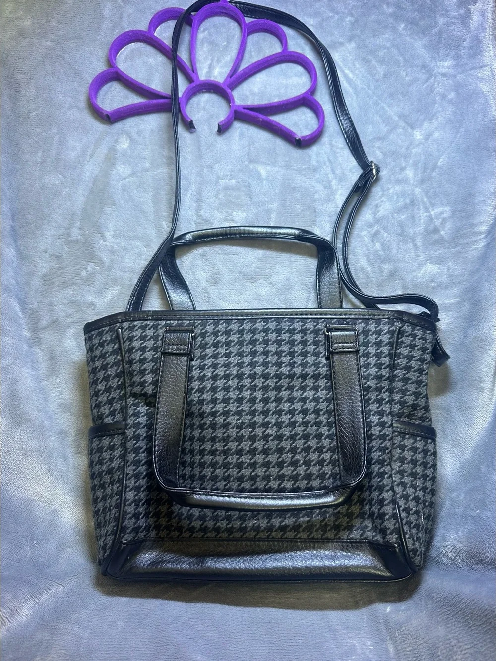 thirty-one Black & Gray Houndstooth Tote